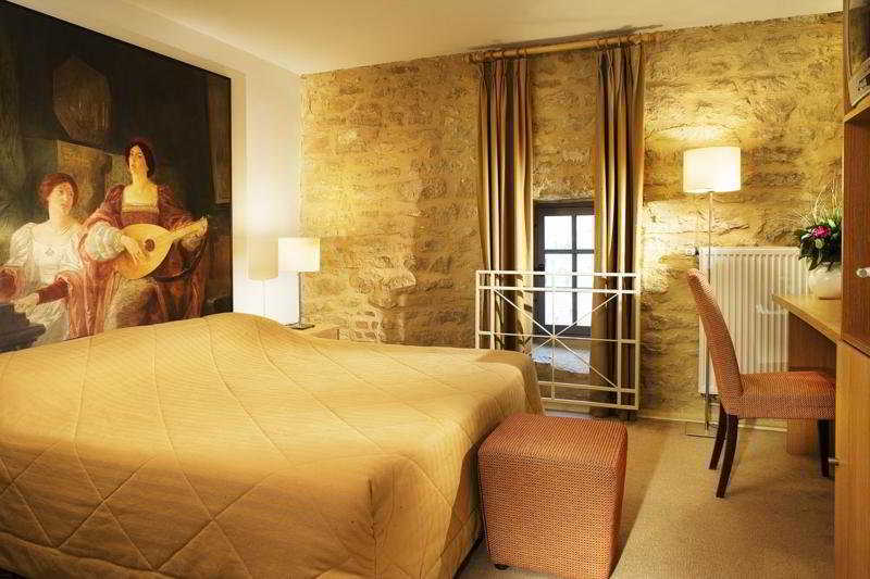 Hotel Le Chateau Fort De Седан Екстер'єр фото